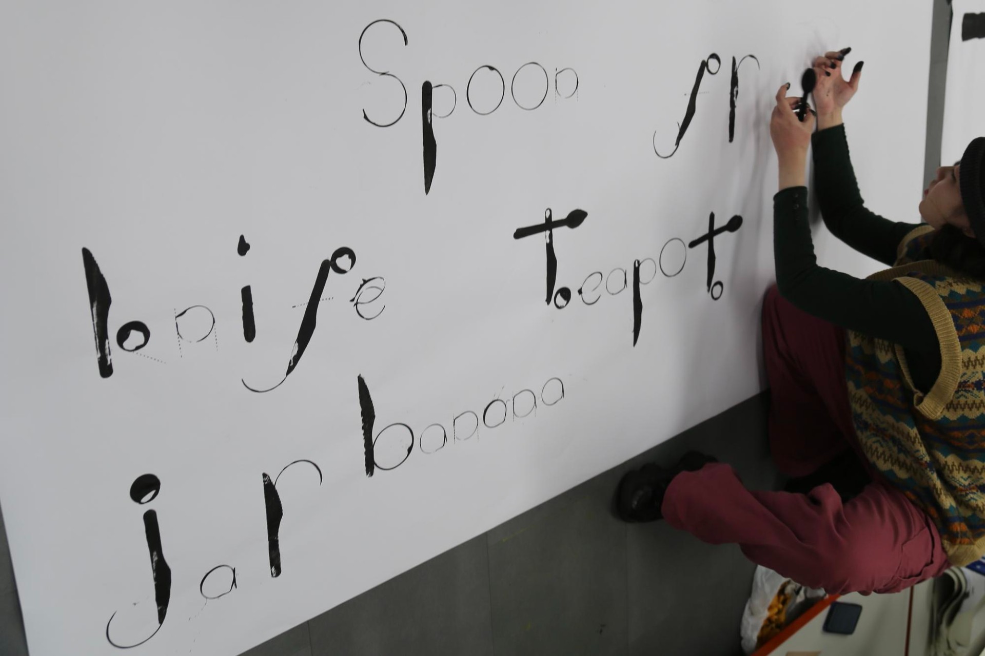 Introduce Hongshuang Fu and her kitchenSet